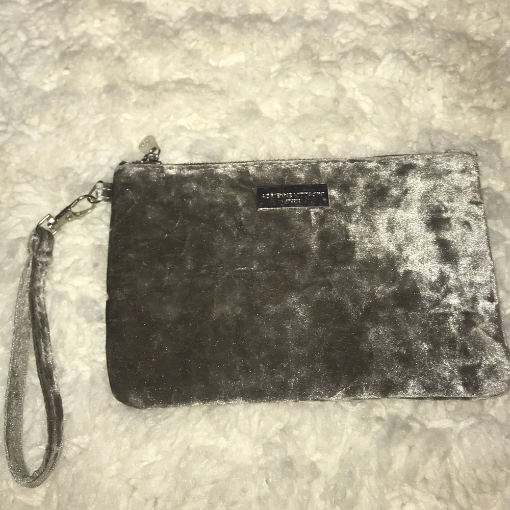 Charging Wallet